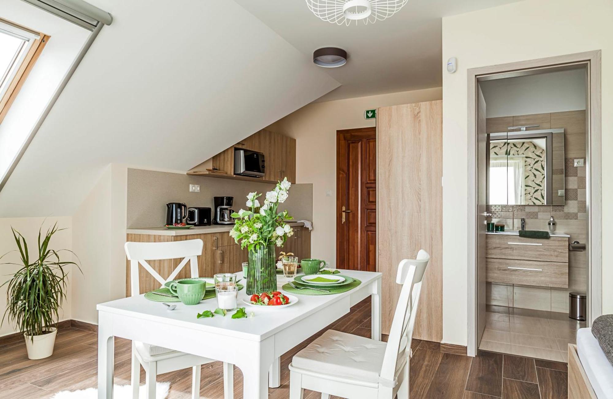 Pilger Apartments Тихань Екстер'єр фото