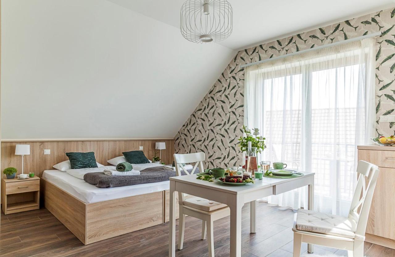 Pilger Apartments Тихань Екстер'єр фото